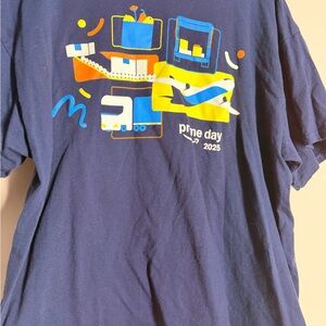 Gildan Navy Blue 'Prime Day 2025' Graphic Tee with Yellow, Blue and Orange Print